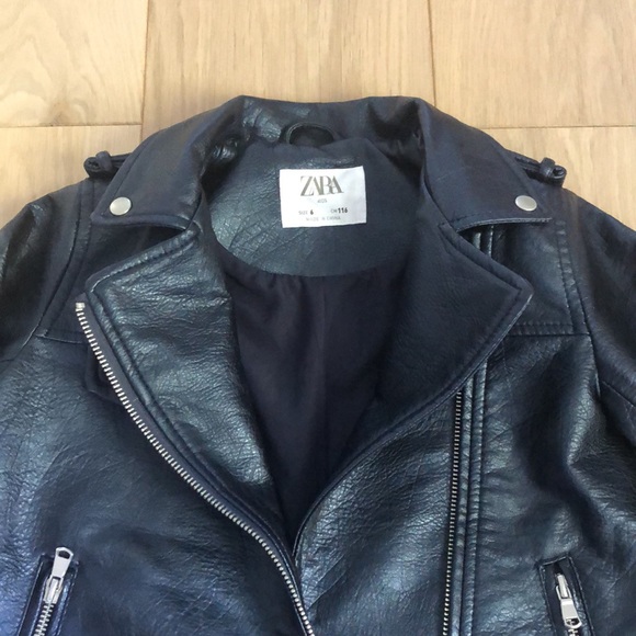 Like New! Zara Moto jacket, size 6 - Picture 2 of 6